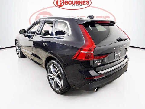 2021 Volvo XC60 T6 Momentum