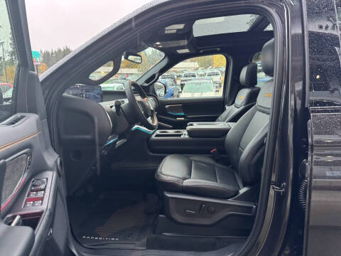 2025 Ford Expedition Tremor