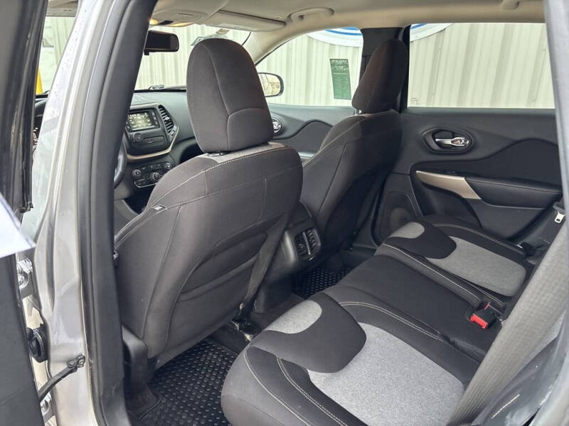 2018 Jeep Cherokee Latitude