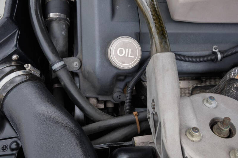 2003 Aston Martin V12 Vanquish