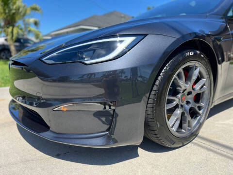 2024 Tesla Model S Plaid
