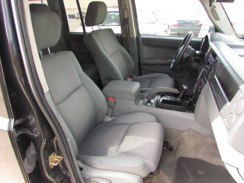 2007 Jeep Commander Sport