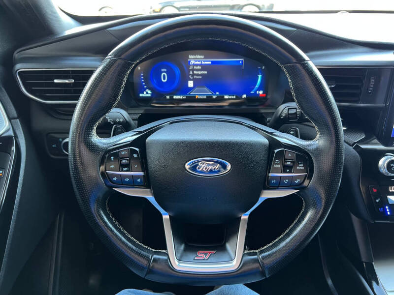 2021 Ford Explorer ST