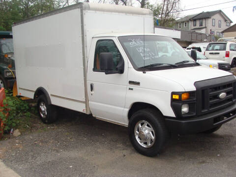 2014 Ford E-Series Chassis