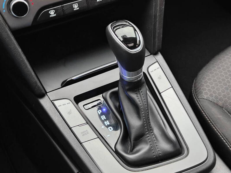 2017 Hyundai Elantra Value Edition