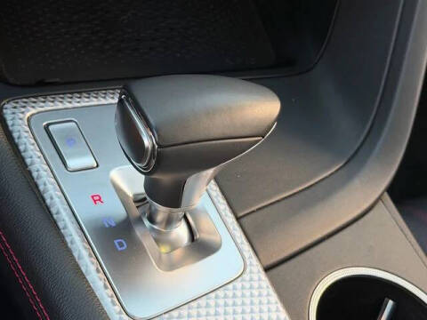 2023 Genesis G70