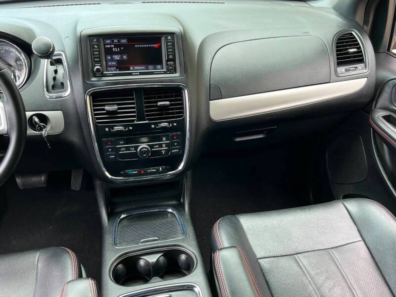 2016 Dodge Grand Caravan for sale at B2 AUTO SALES in Pompano Beach, FL