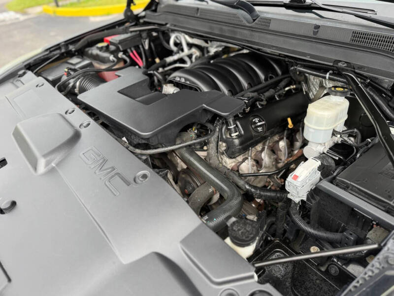 2016 GMC Yukon Denali