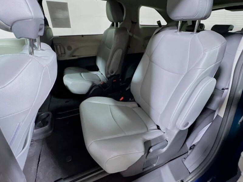 2024 Toyota Sienna