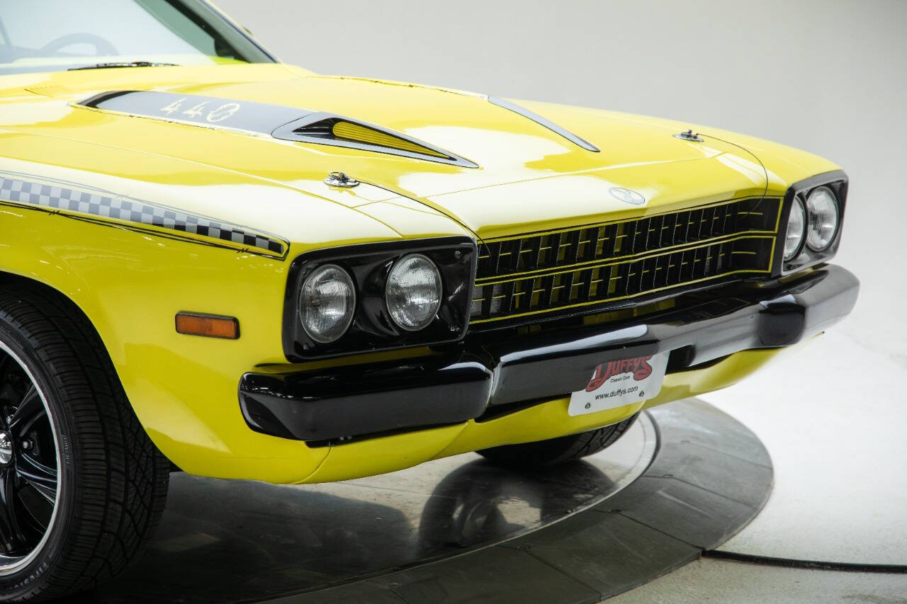 1973 Plymouth Roadrunner 29