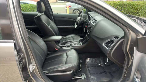 2013 Dodge Avenger SXT