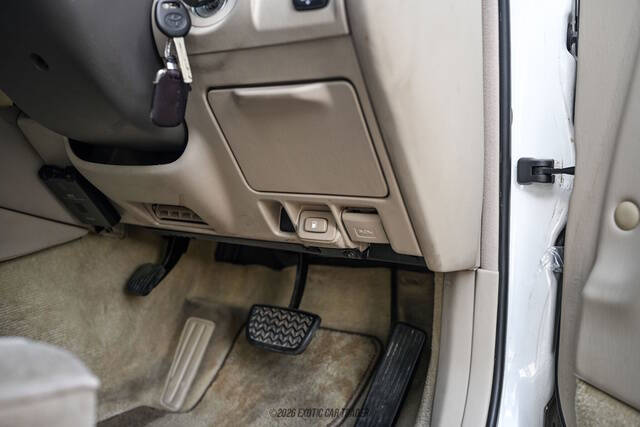 2000 Toyota Crown