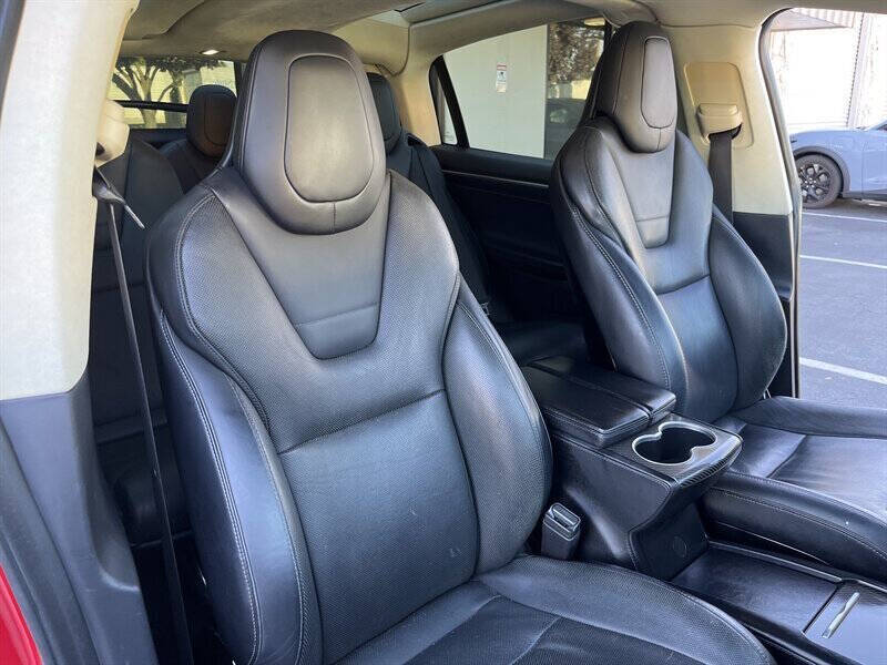 2016 Tesla Model X P90D