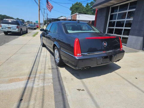 2011 Cadillac DTS