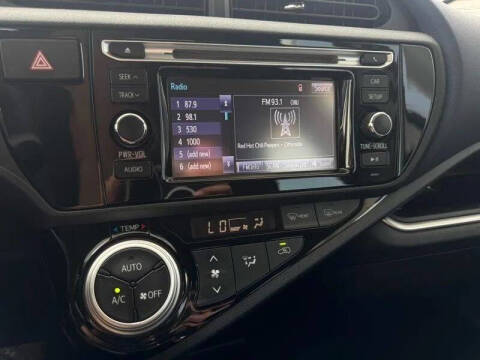 2015 Toyota Prius c