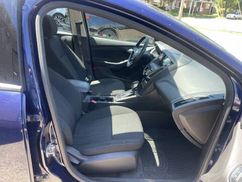 2017 Ford Focus SEL