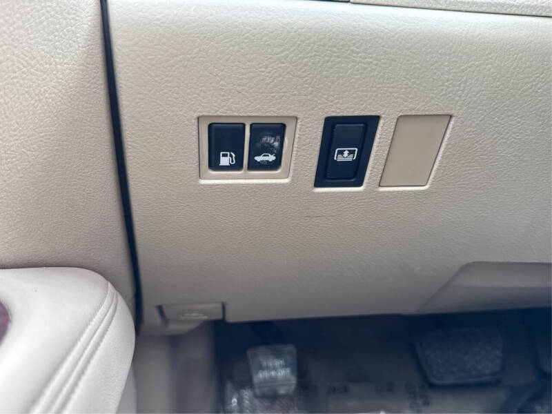 2011 Toyota Avalon
