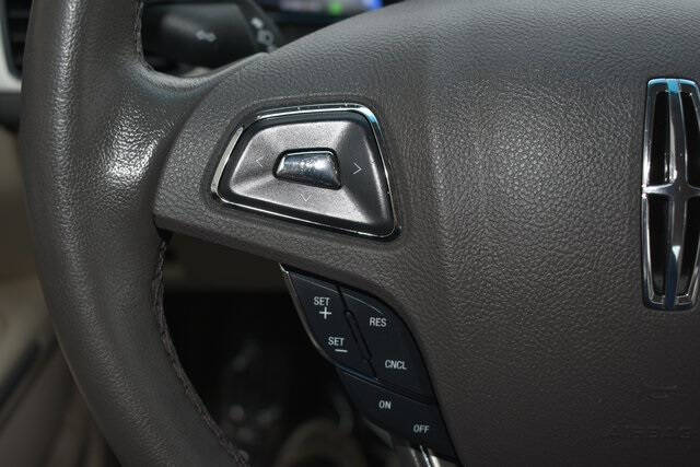 2016 Lincoln MKZ Hybrid