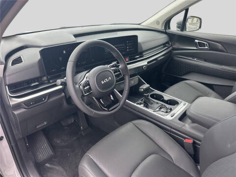 2026 Kia Carnival SX