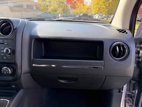 2011 Jeep Compass Sport