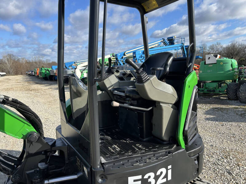 2018 Bobcat E32i Excavator