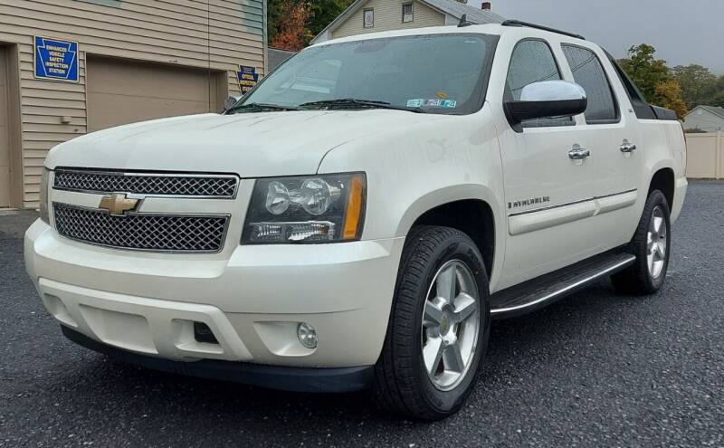 2008 Chevrolet Avalanche for sale at PMC GARAGE in Dauphin PA