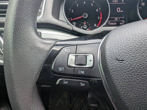 2017 Volkswagen Passat 1.8T S