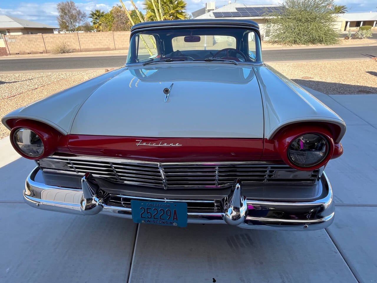 1957 Ford Fairlane 500 11