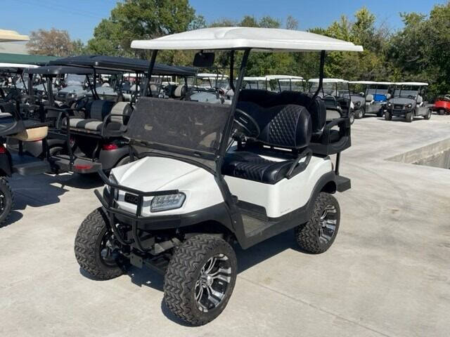 2019 Club Car 4 Passenger Electric Lift for sale at METRO GOLF CARS INC in Fort Worth TX