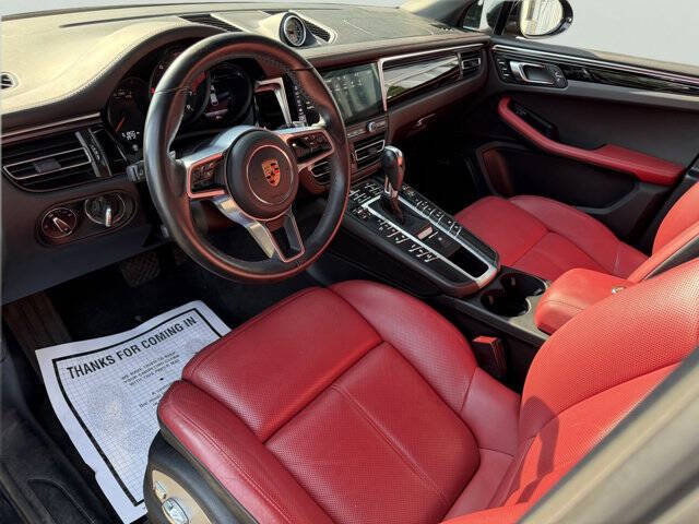 2020 Porsche Macan