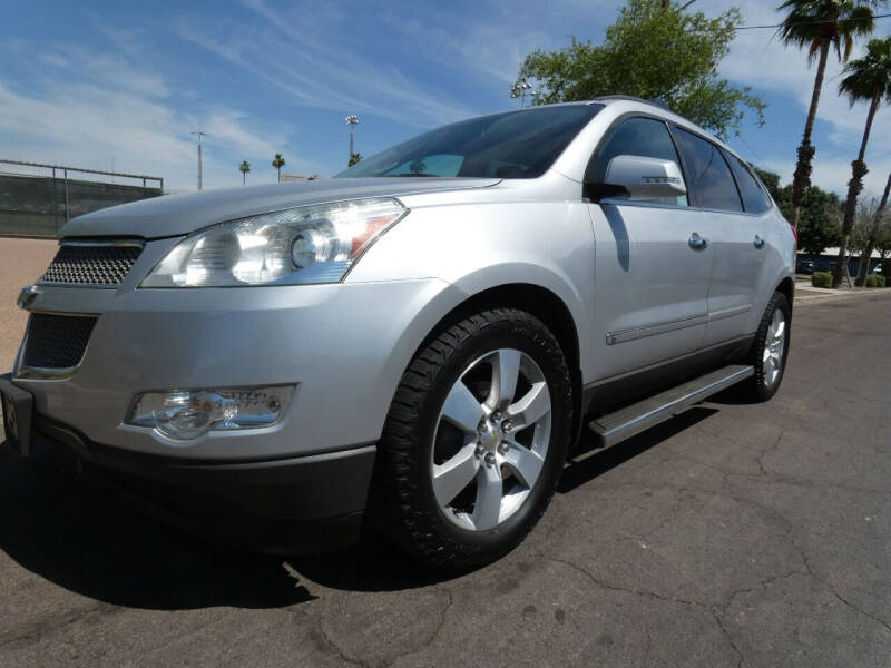 2009 Chevrolet Traverse for sale at J & E Auto Sales in Phoenix AZ