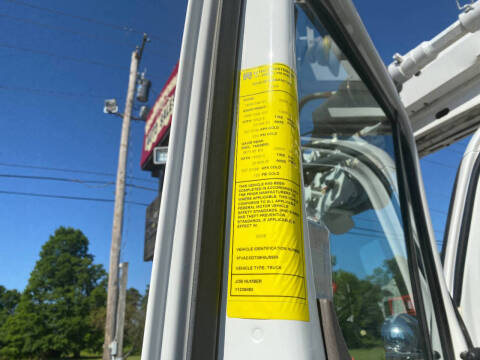 2009 Freightliner M2 106