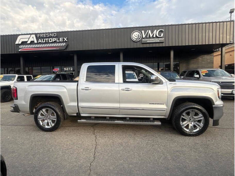 2018 GMC Sierra 1500 SLT's photo