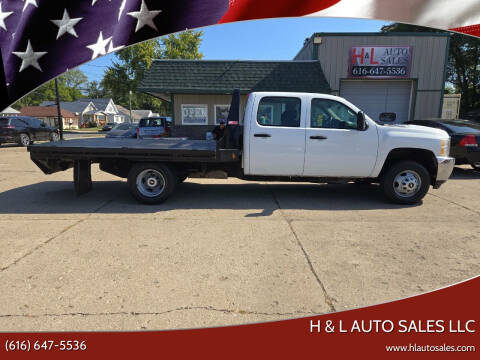 2014 Chevrolet Silverado 3500HD for sale at H & L AUTO SALES LLC in Wyoming MI