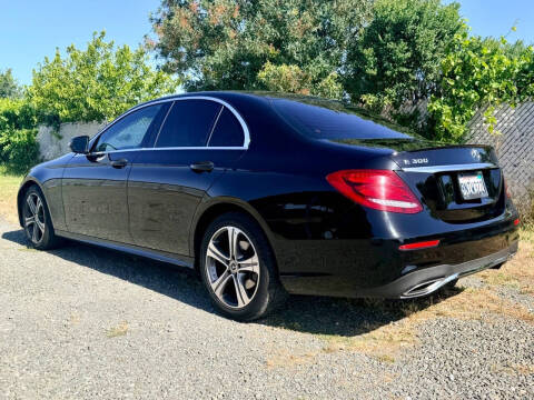 2019 Mercedes-Benz E-Class E 300