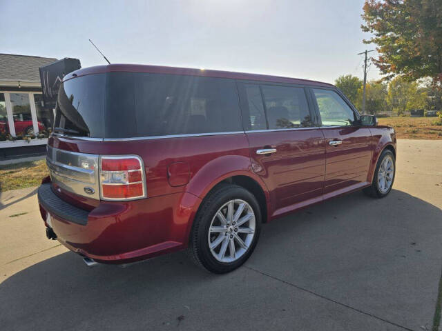 2015 Ford Flex for sale at Bigfoot Auto in Hiawatha, IA