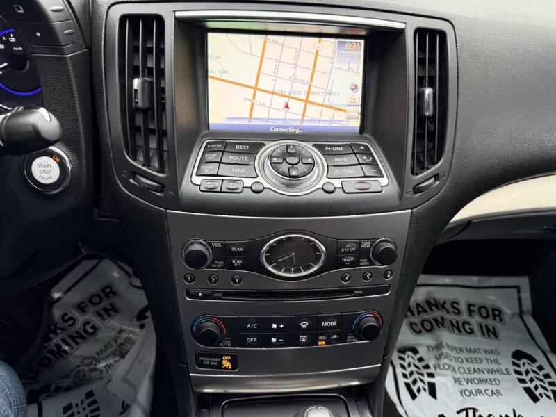 2010 Infiniti G37 Sedan x