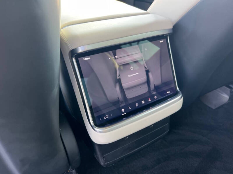 2023 Tesla Model X