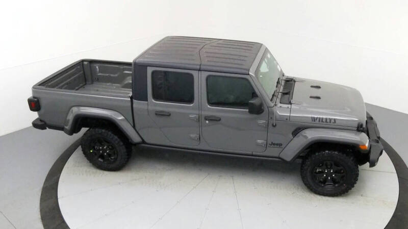 2021 Jeep Gladiator Willys