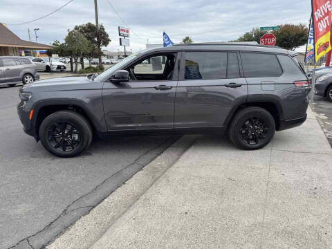 2024 Jeep Grand Cherokee L Altitude