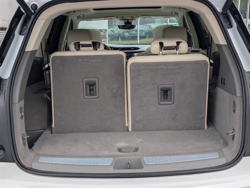 2020 Cadillac XT6 Premium Luxury