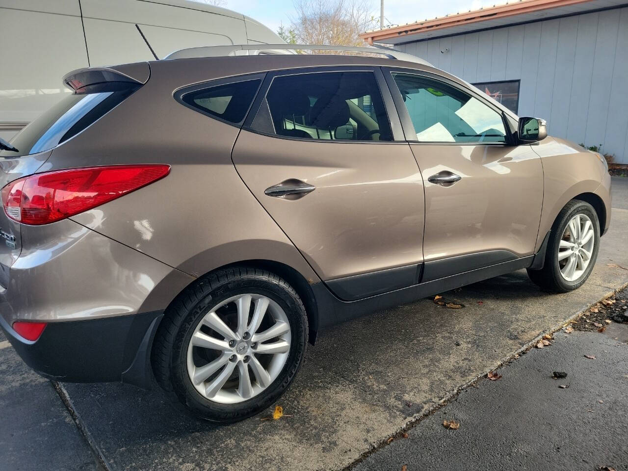 2011 Hyundai TUCSON for sale at 51 Cars LLC in Loves Park, IL