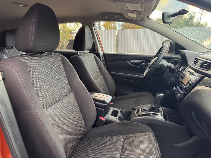 2017 Nissan Rogue Sport SV