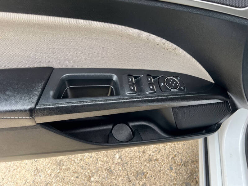 2019 Ford Fusion S