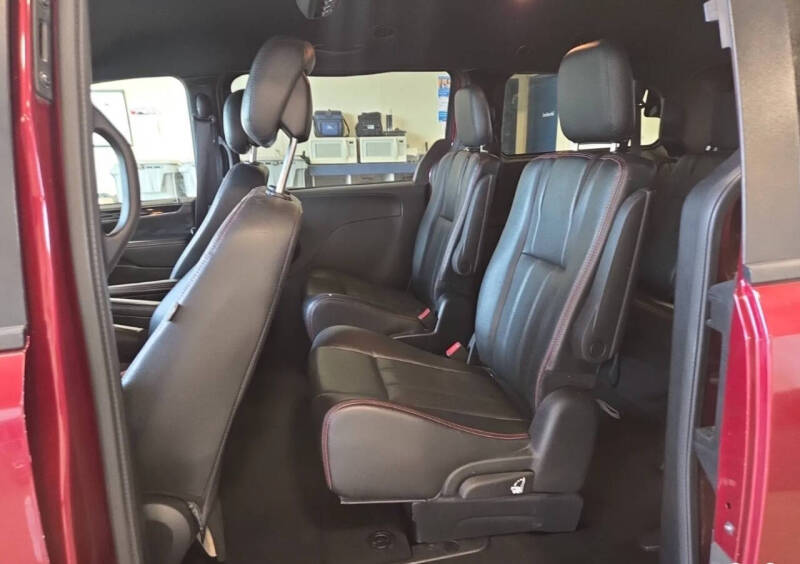 2019 Dodge Grand Caravan SE Plus