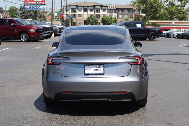 2025 Tesla Model 3 Long Range