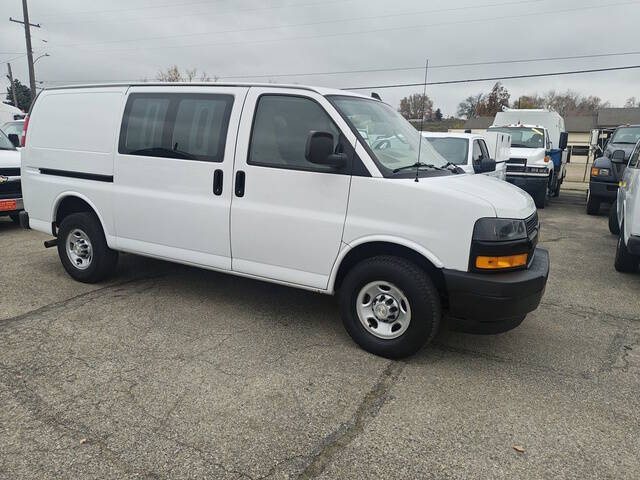 2021 Chevrolet Express 2500