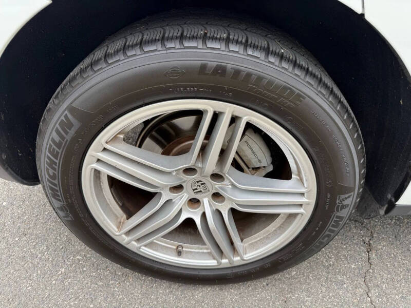 2017 Porsche Macan S