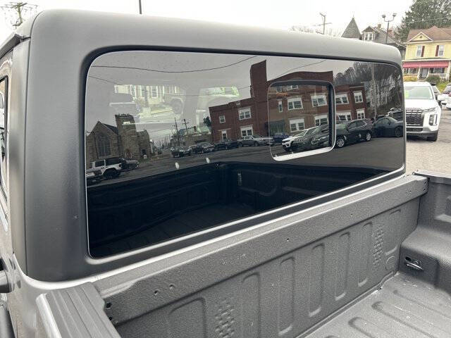 2021 Jeep Gladiator Willys