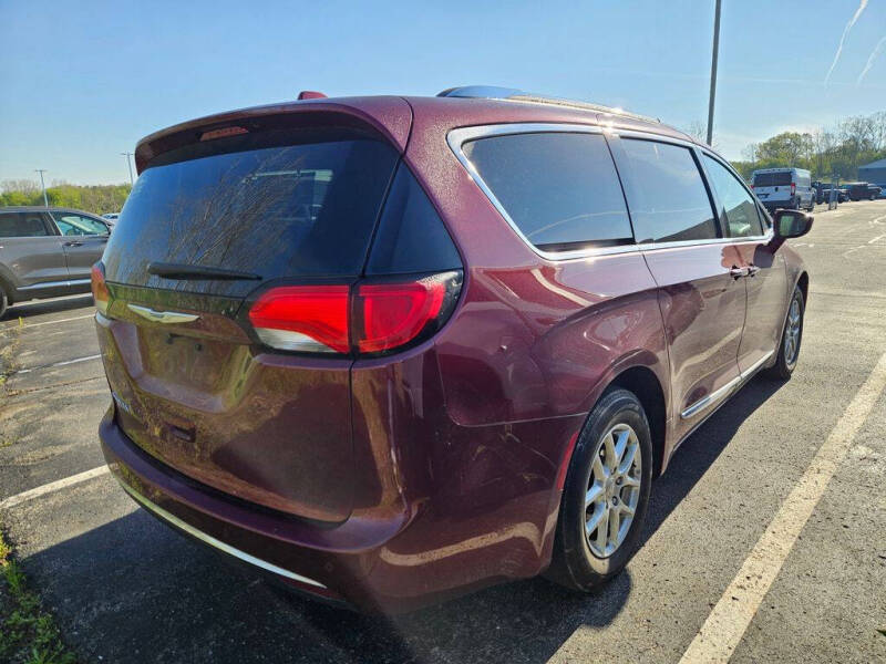 2020 Chrysler Pacifica Touring L